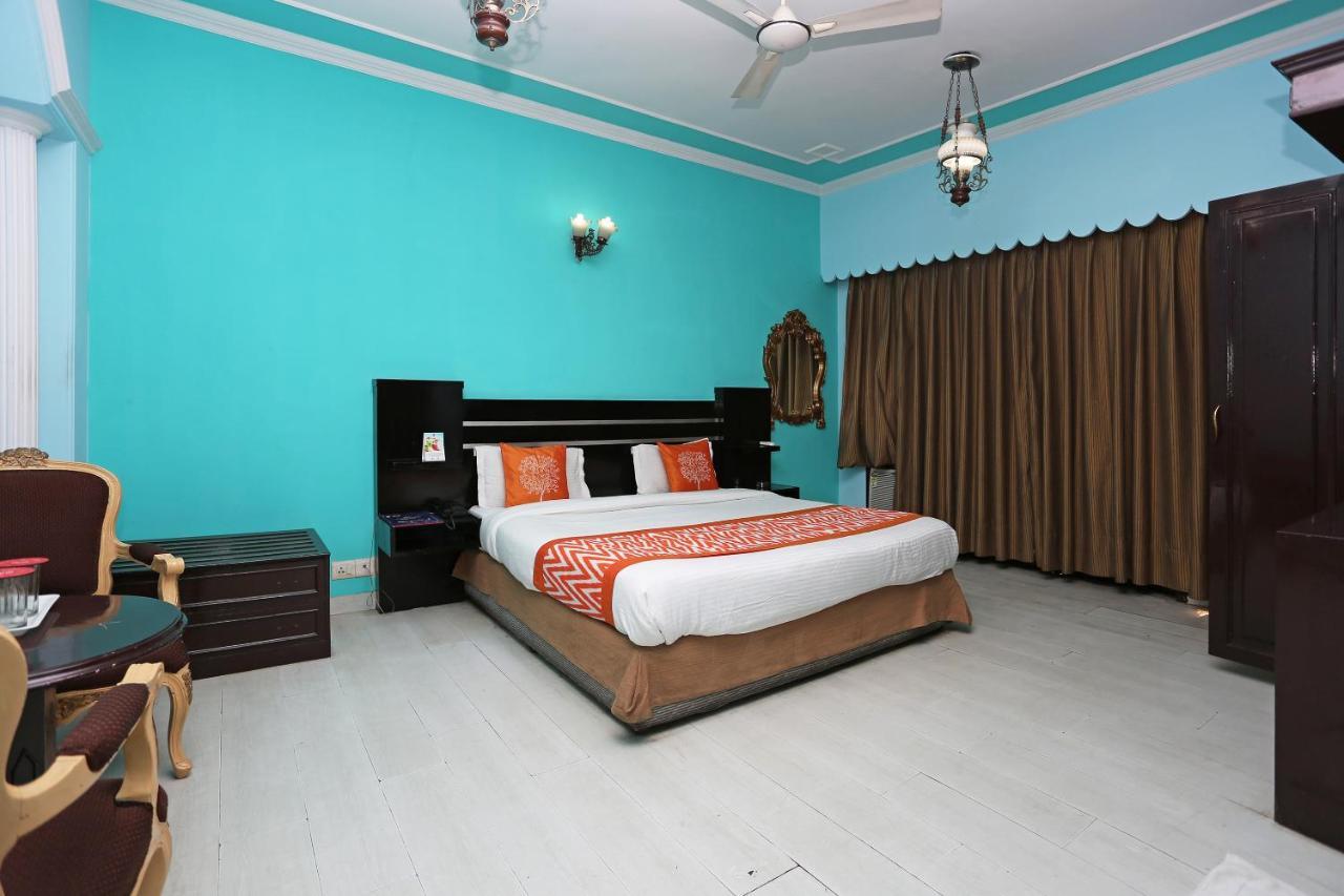 Oyo Near Mg Road Near Aravali Biodiversity Park 구르가온 외부 사진